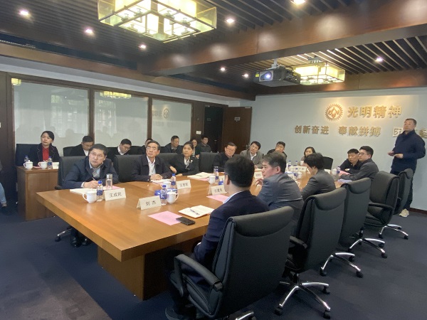 ��˼��һ�е����ݡ����Ϻ�����������п������ϺͶ������